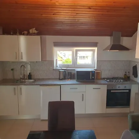 Rose- Center&parking Apartament *