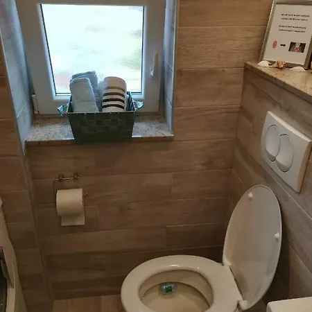 Rose- Center&parking Σίμπενικ